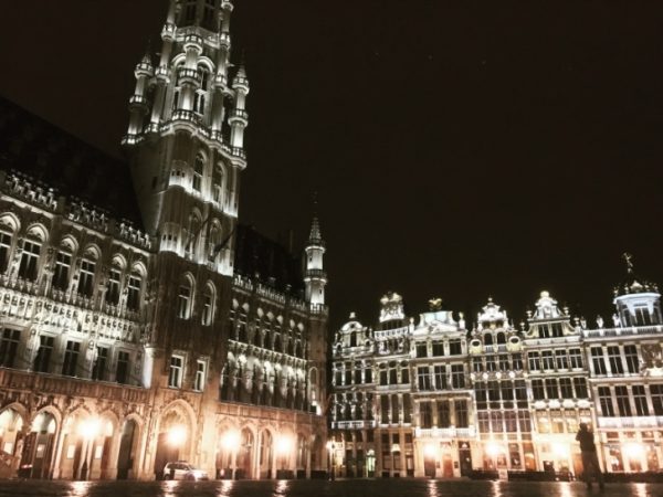 ブリュッセル観光記。「世界一美しい広場」深夜のグラン・プラスを訪れた。